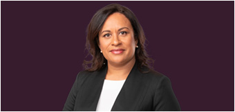 Linda Mackinlay is lawyer at partner level at Bartier Perry Lawyers specialising in workplace law