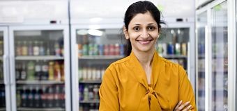 Woman Supermarket Opt (1)