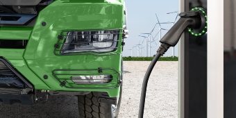 Green Electric Truck (1)